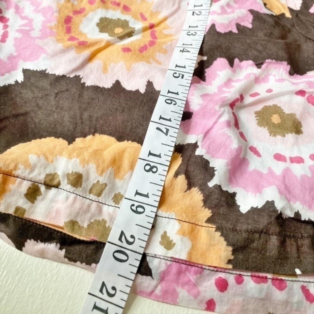 Madison Abstract Colorful Print Skirt‎ with Front Pockets - Picture 9 of 11